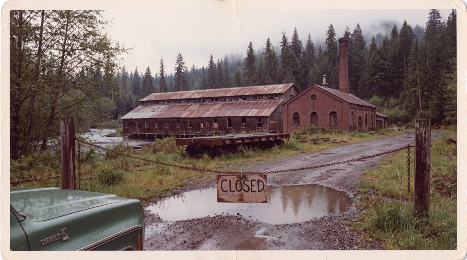 The closed works in 1982